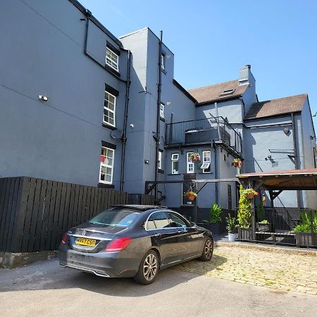 The Royal Oak Hotel Chapel en le Frith Bagian luar foto