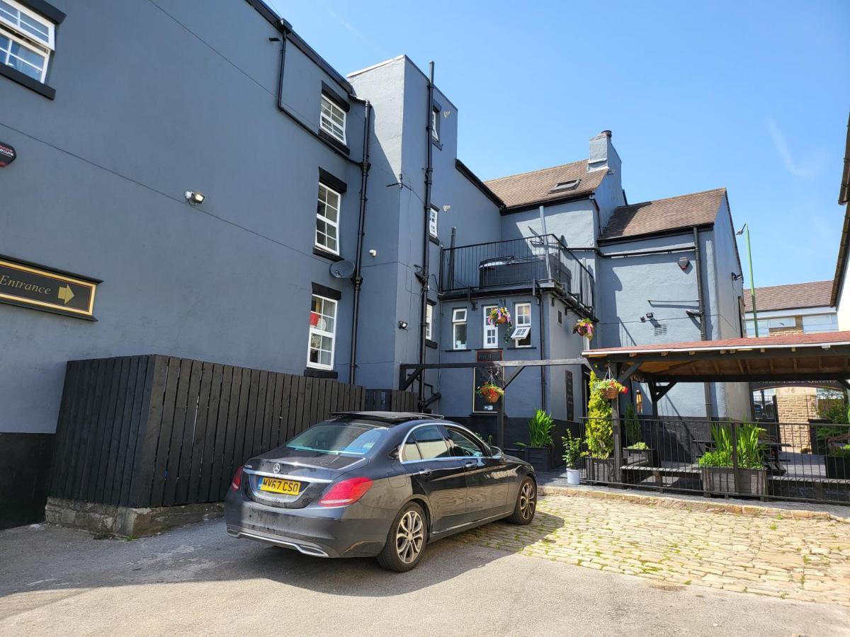 The Royal Oak Hotel Chapel en le Frith Bagian luar foto